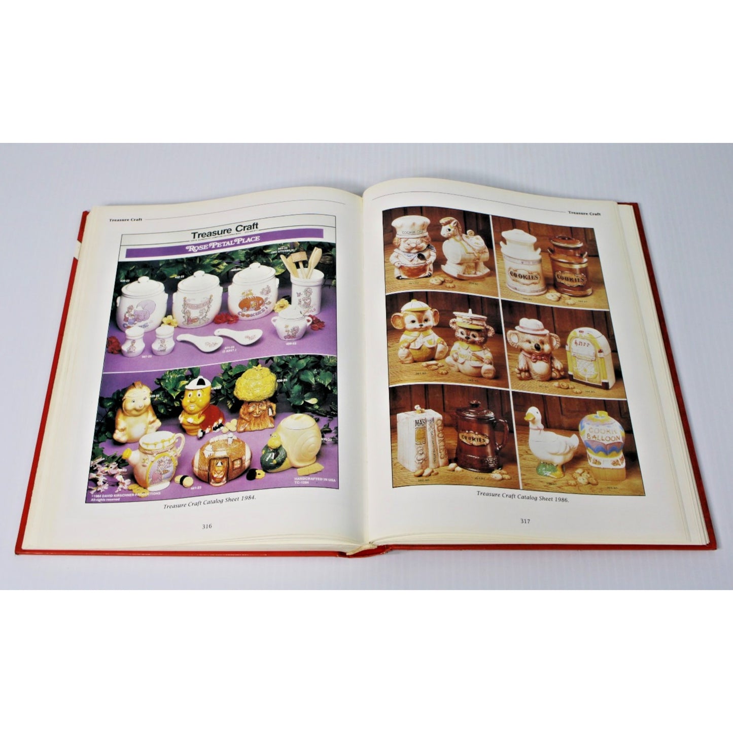 Collector's Encyclopedia of Cookie Jars, Book II- Joyce & Fred Roerig, 1997 Rev.