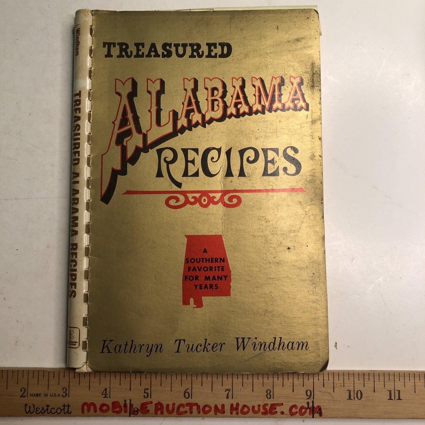 VTG Treasured Alabama Recipes Cookbook KATHRYN TUCKER WINDHAM 1983 11th Printing