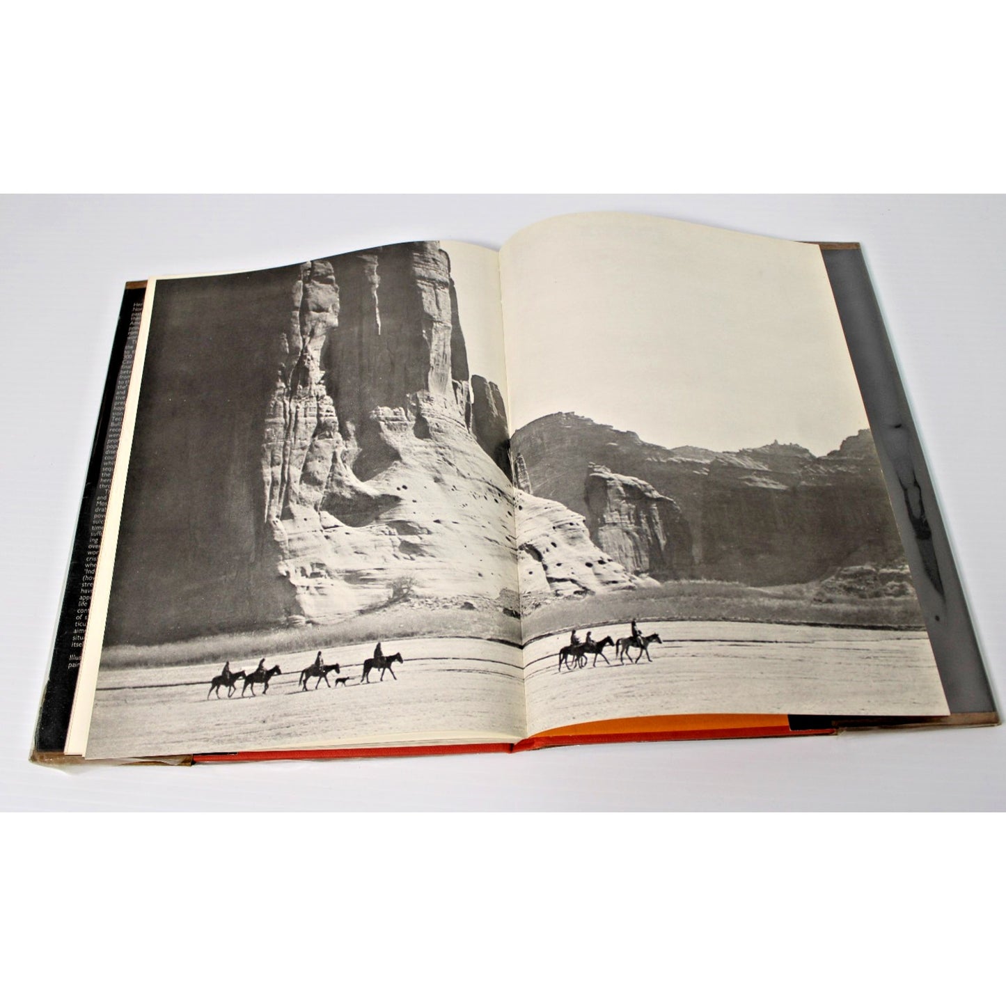 1972 North American Indian by Christopher Davis, Intro by Marlon Brando HC/DJ
