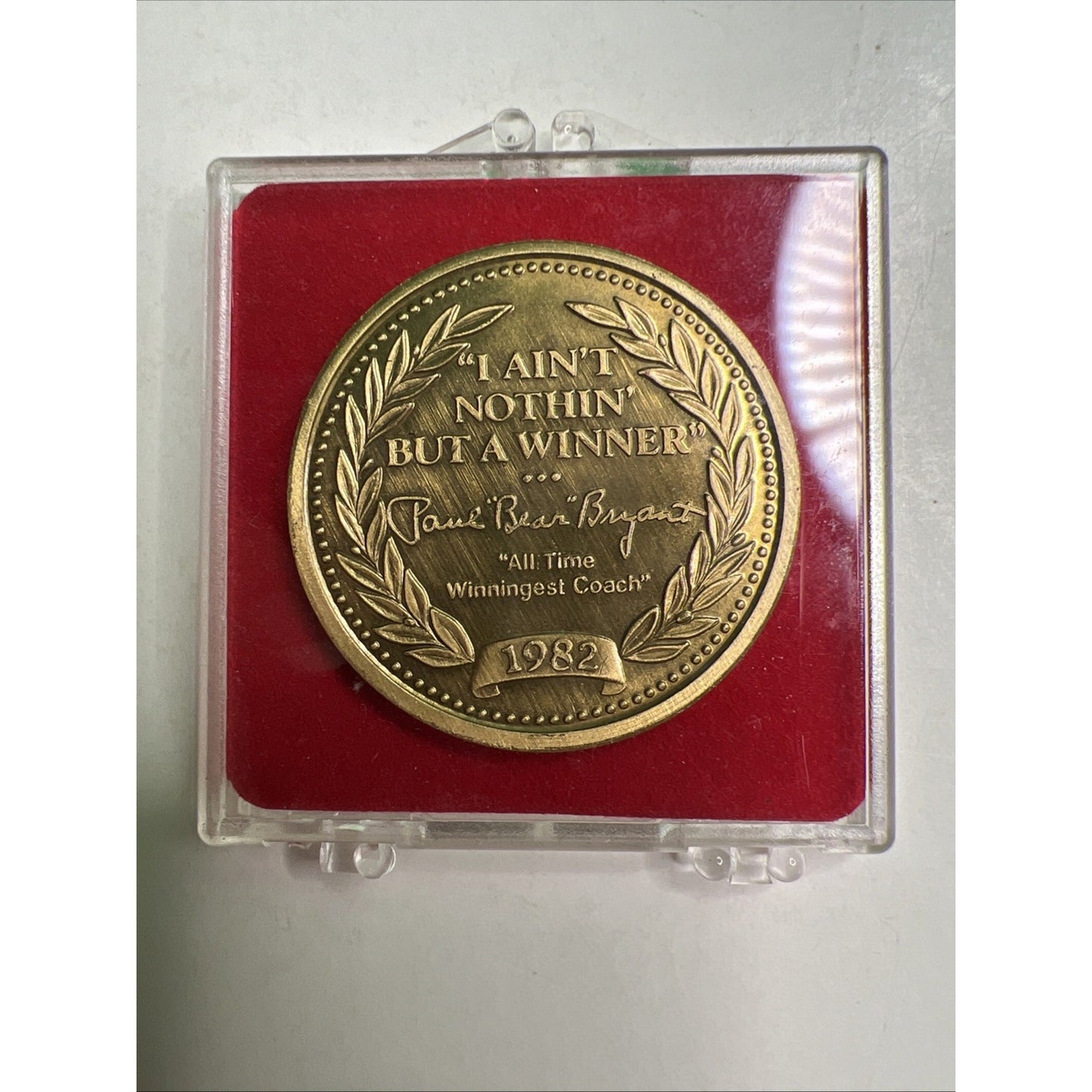 University Of Alabama 1982 COACH PAUL W. “BEAR” BRYANT Coin Case Football Sports