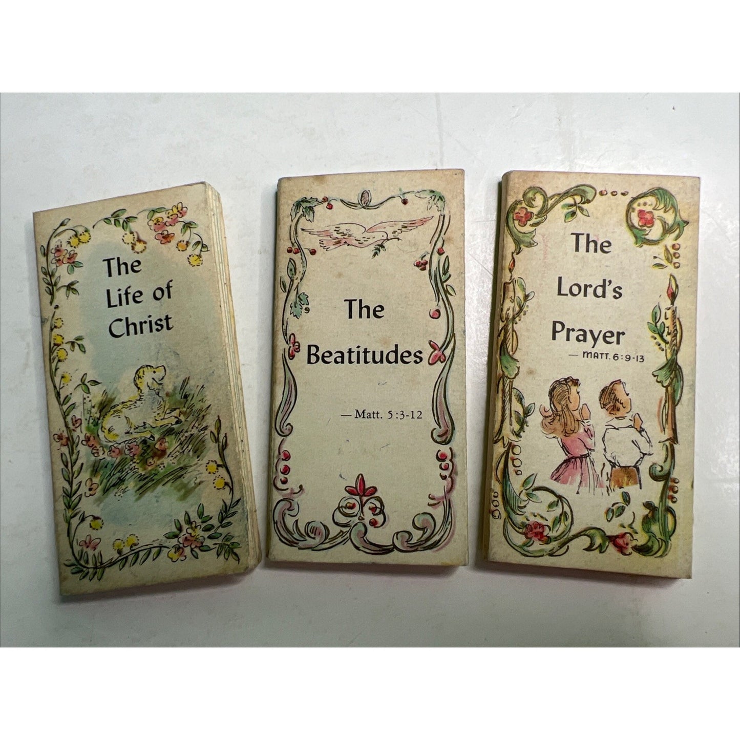 Lot 3 Foldorama Accordian Books USA Warner Press Lord’s Prayer, Beatitudes, Life