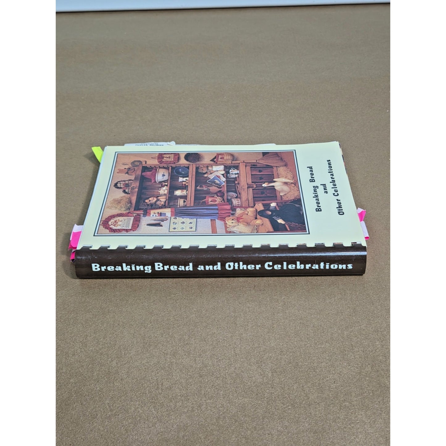 Vintage 1990 Breaking Bread St. Joan of Arc Lisle IL Community Cookbook