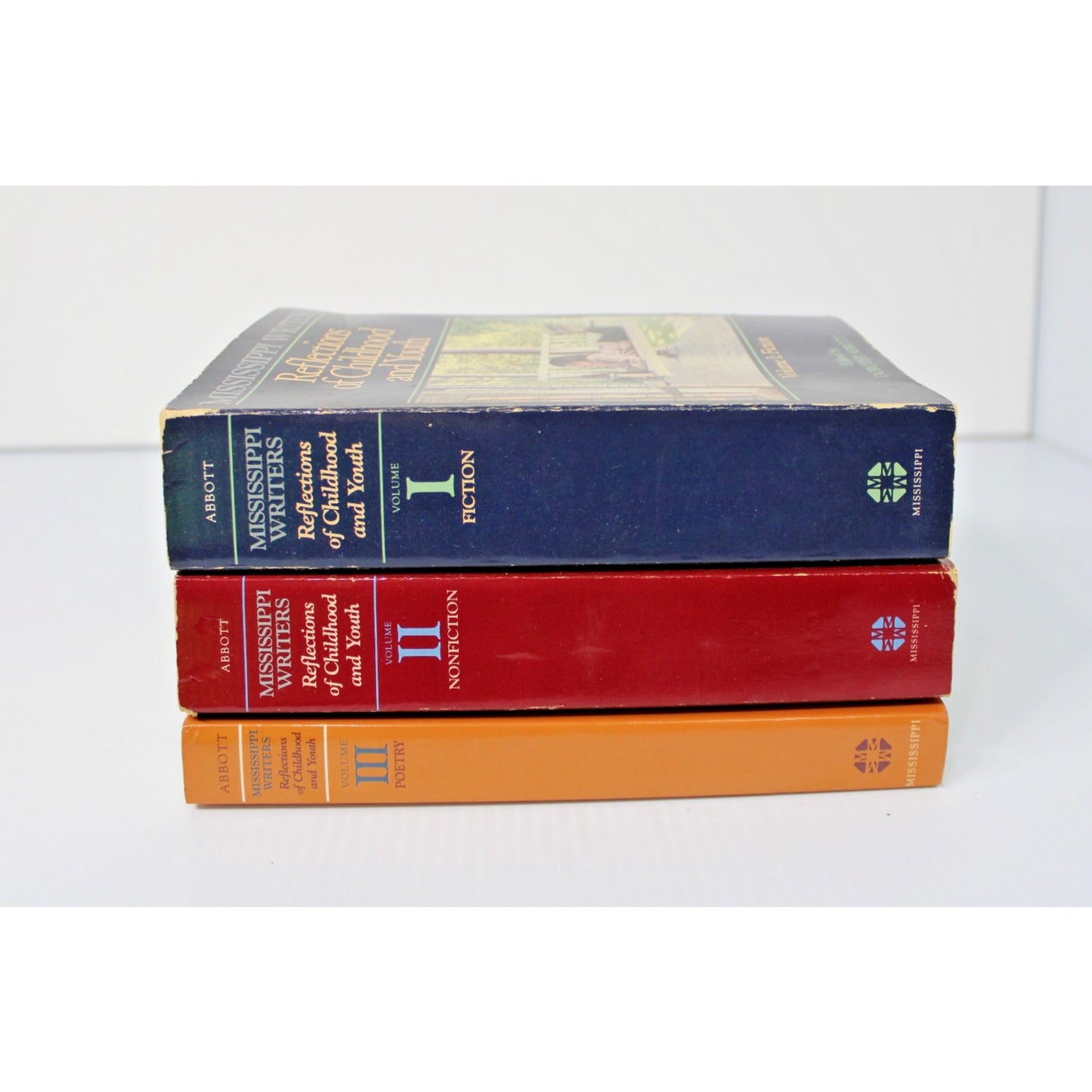Mississippi Writers: Reflections of Childhood and Youth Volumes 1,2,3 Literature