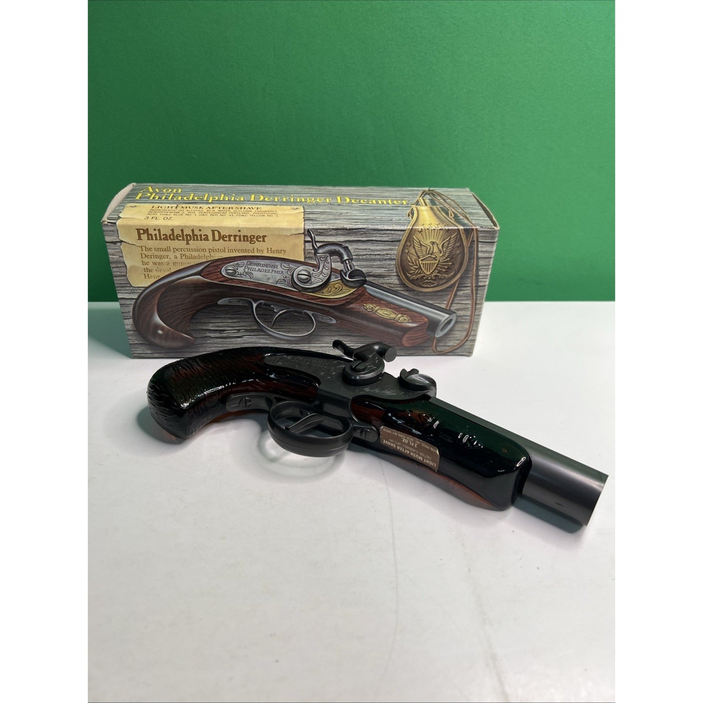 Avon Philadelphia Derringer Decanter Light Musk After Shave 3 fl oz FULL Unused
