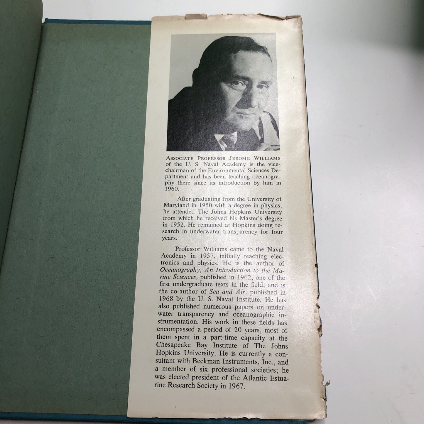 Optical Properties Of The Sea by Jerome Williams US Naval Institute Series 1970
