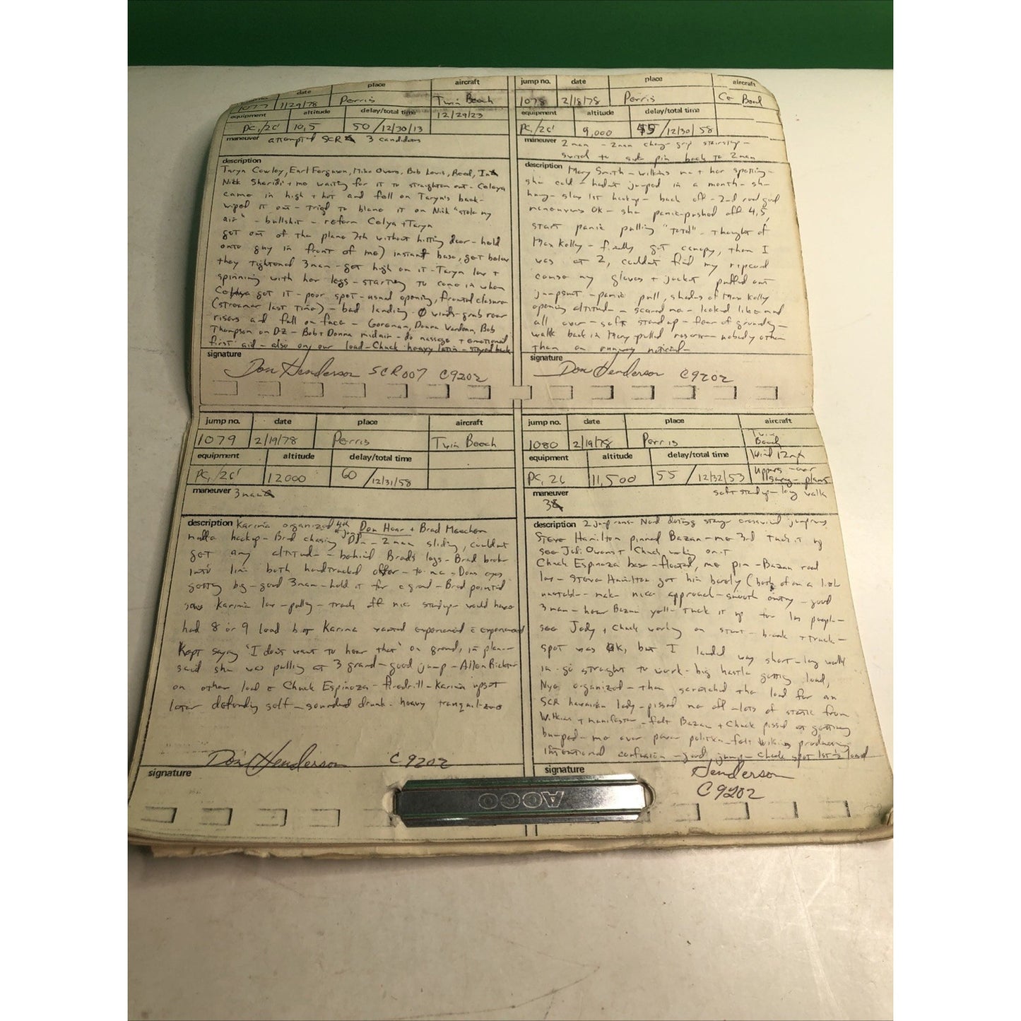 Parachutists Log 1250+ Jumps Documented 1965-1990 U.S. Parachute Assn. Sky Diver