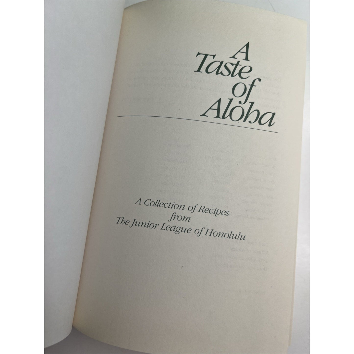 A Taste of Aloha Junior League of Honolulu 1983 8th Printing 1994 HC