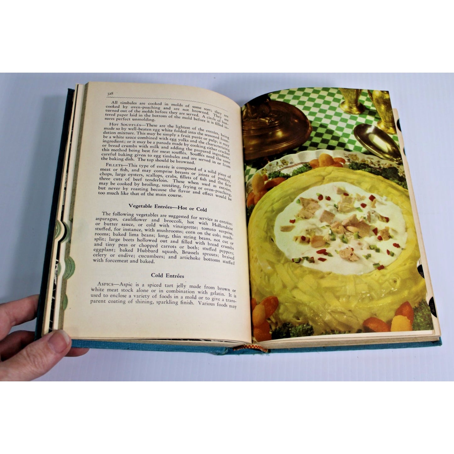 Vintage 1946 The American Woman's Cook Book- Ruth Berolzheimer National Binding