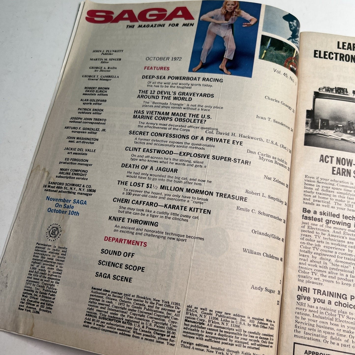 SAGA MAGAZINE for Men October 1972 Clint Eastwood Marines Cheri Caffaro Karate