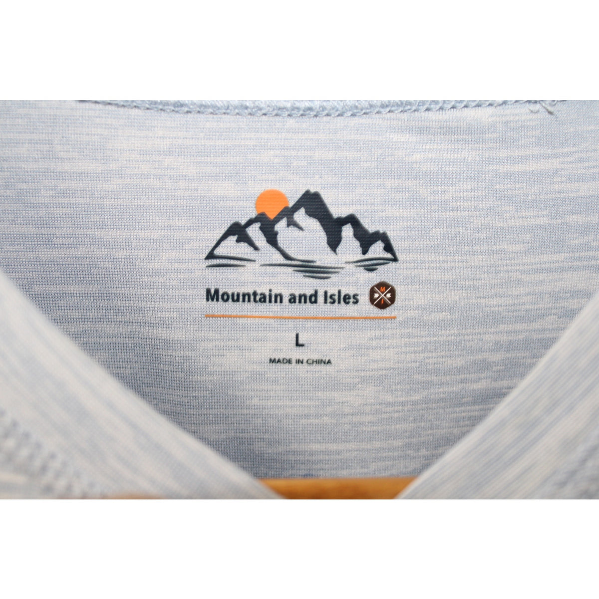Mountain and Isles Men's Large Blue Heather Performance Graphic LS T-Shirt
