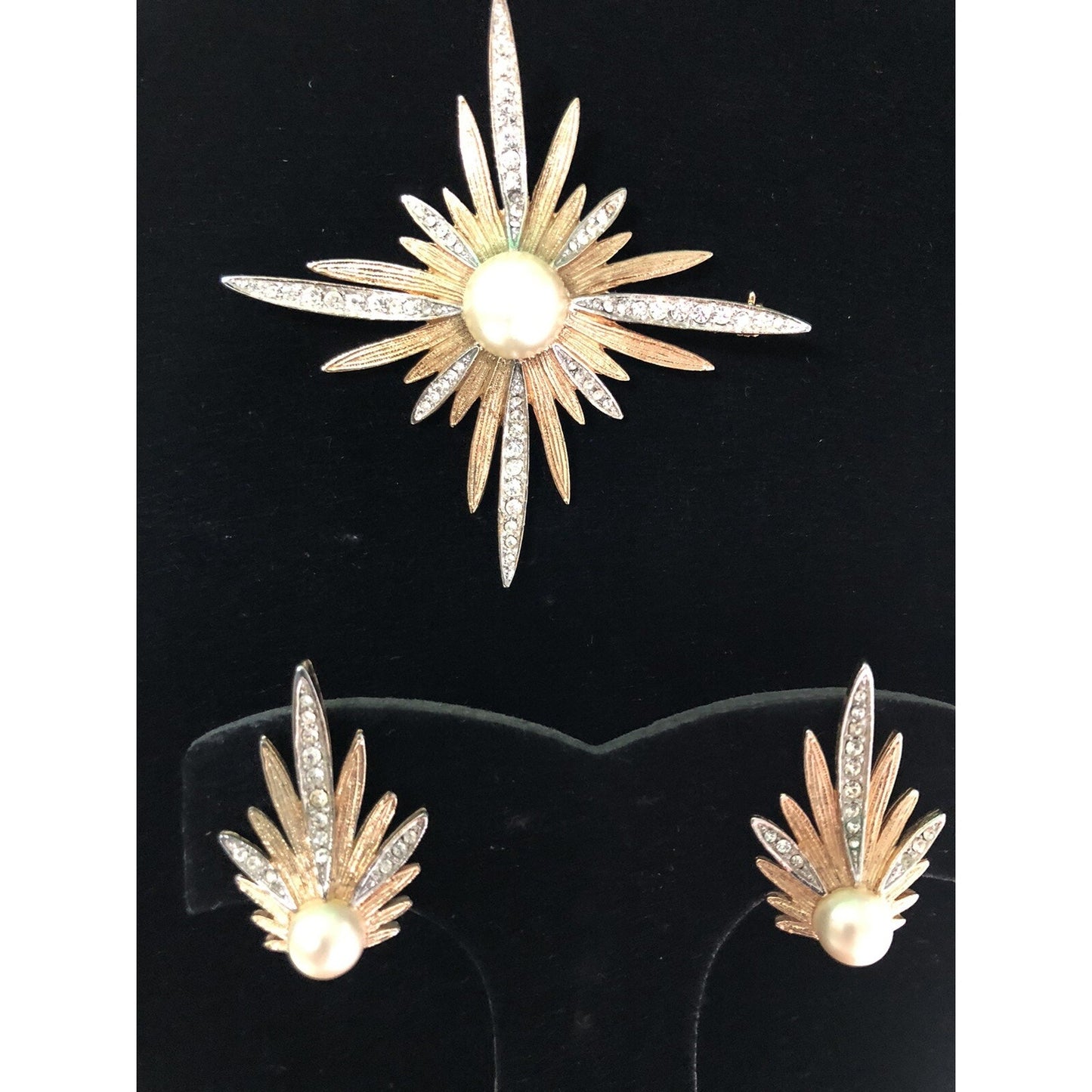MCM Starburst Brooch Pin & Clip On Earrings Set Faux Pearl Rhinestone Stardust