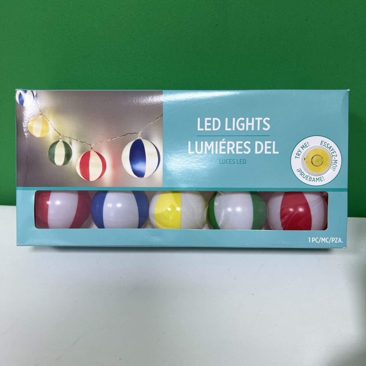 NEW - 10 LED Decorative Lights Battery Operated 5.7' Long 2 AA Batteries Needed
