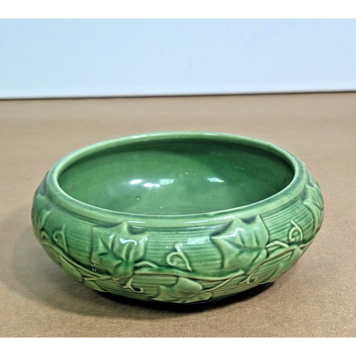 Vintage Shawnee Pottery Green Ivy Leaf Planter Bulb Bowl 3025 USA MCM 8"