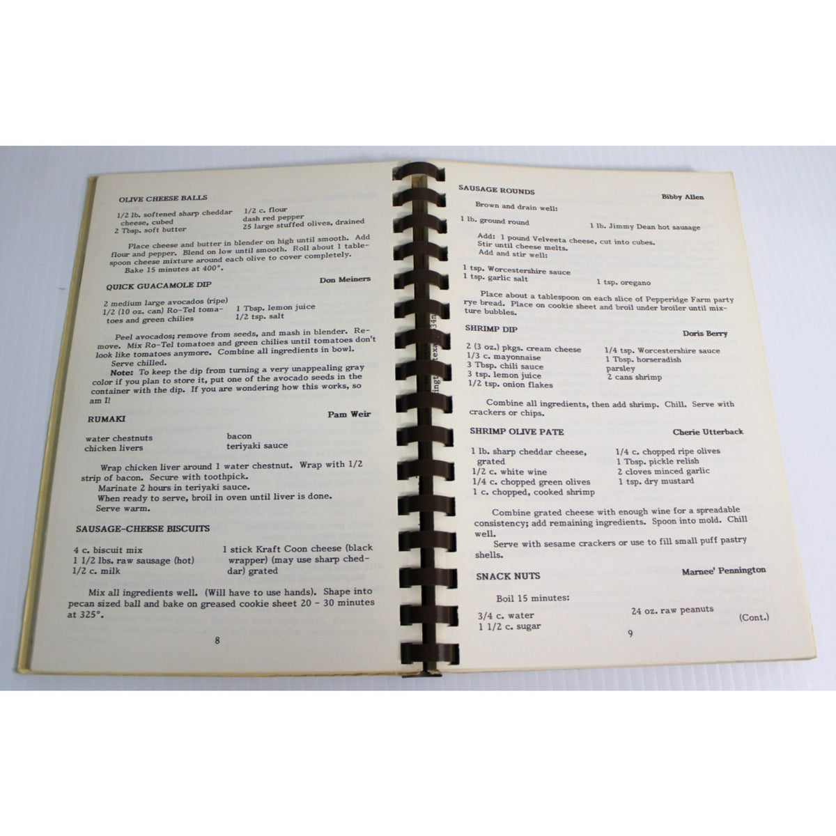 Vintage 1983 Christ's Church Favorite Recipes Cookbook, Shawnee Mission, Kansas