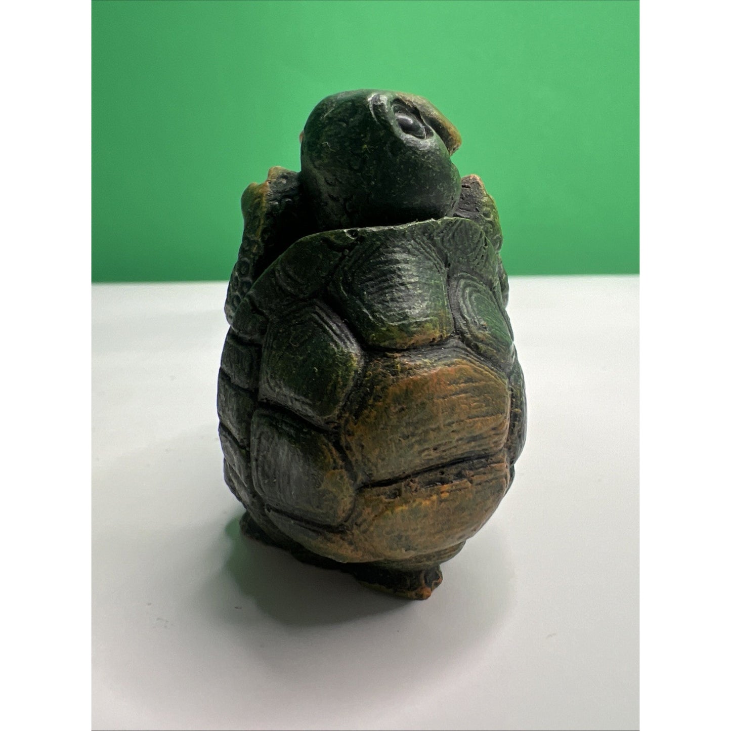 Vintage Arts In Stone Turtle Couple Hugging Figurine Made In Holland Reptile