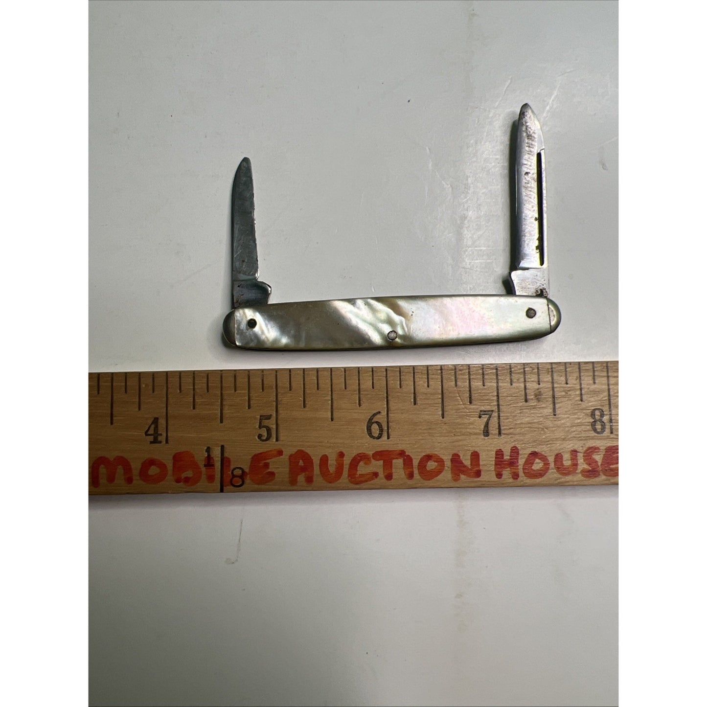 Vintage Genuine Mother of Pearl Gentlemen’s Pocket Knife 2 Blade 3” Small Chip