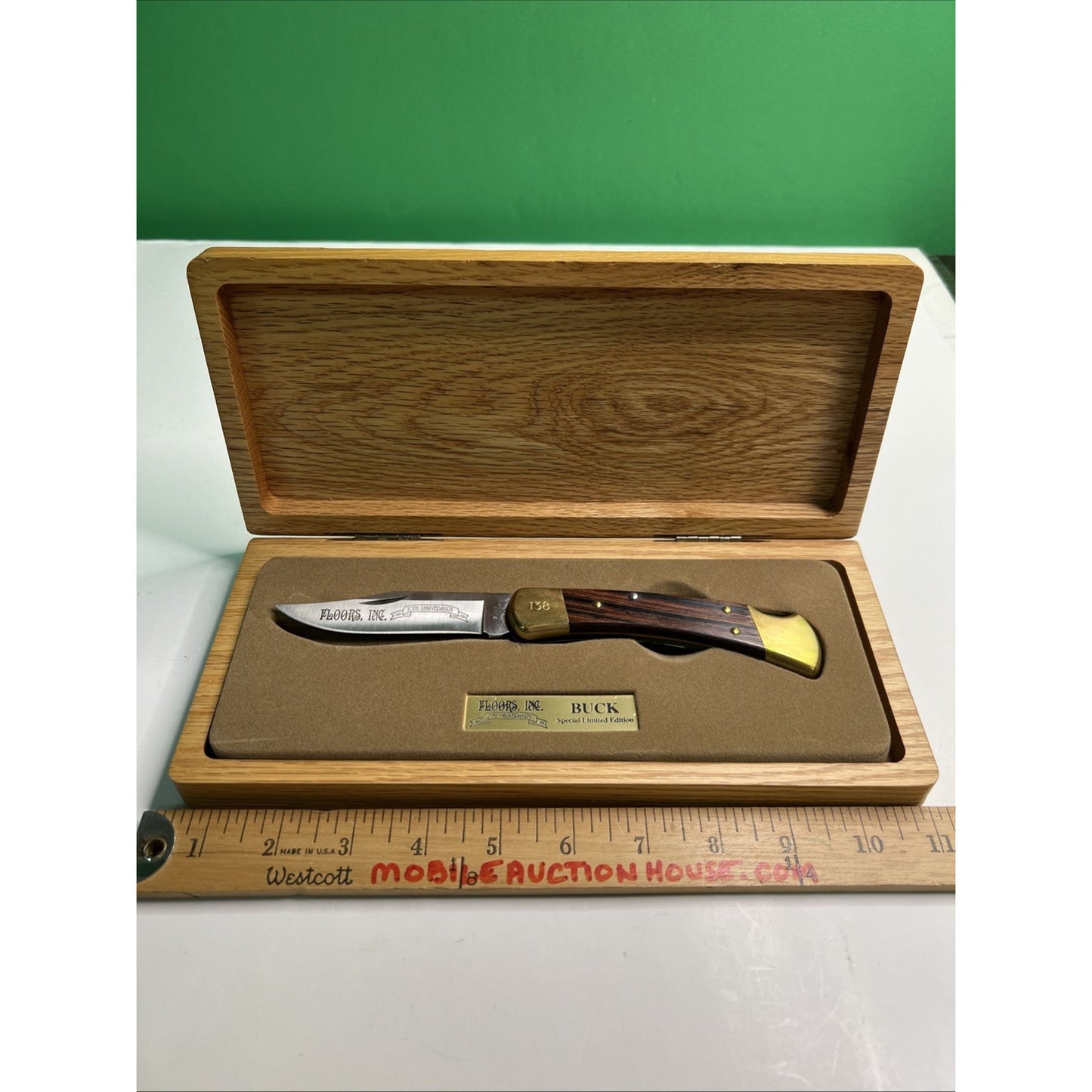 Floors Inc 10th Anniversary BUCK KNIFE Limited Edition Folding Boxed Advertising