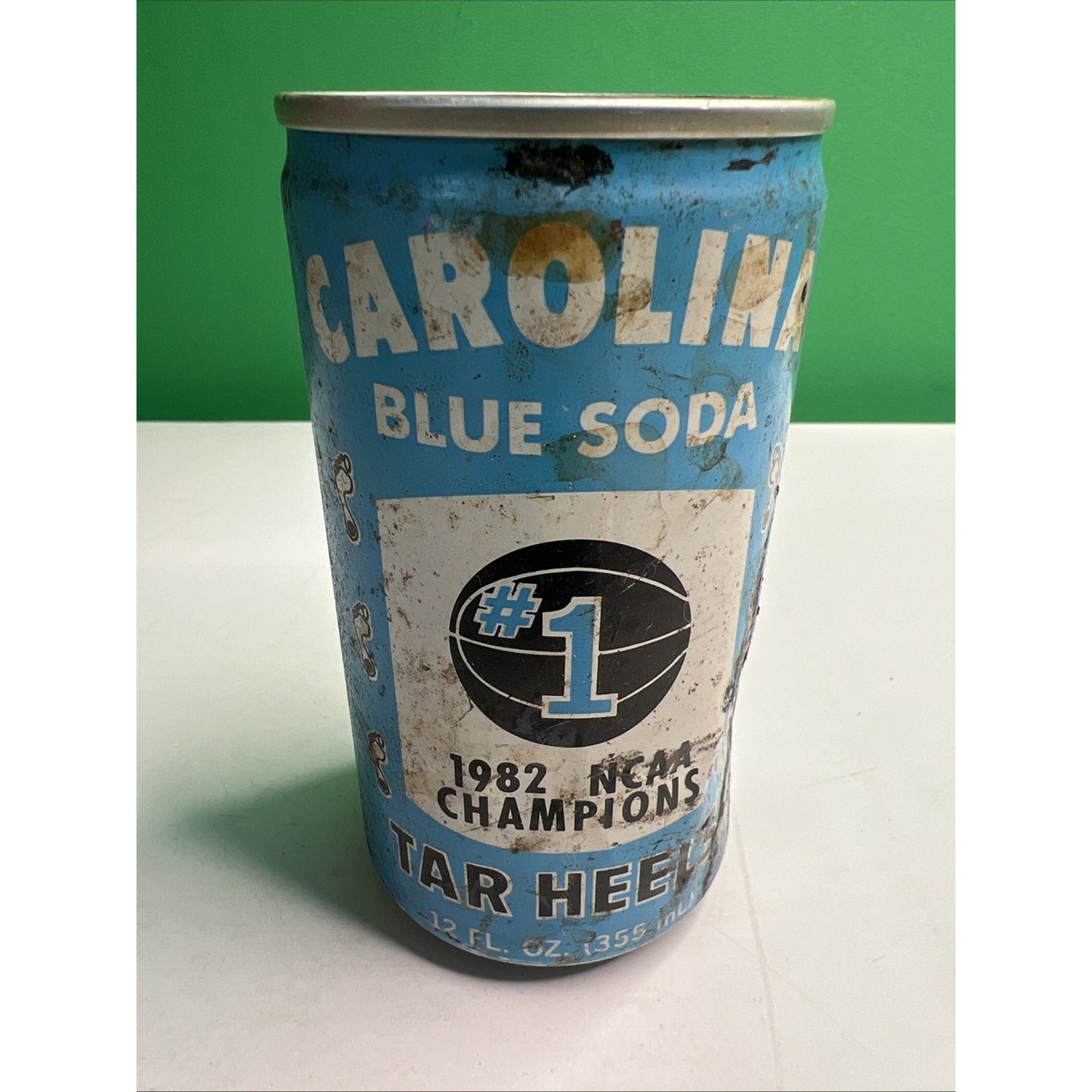 1982 NCAA Champions Tar Heels Carolina Blue Soda Empty Advertising 12oz UNC Can