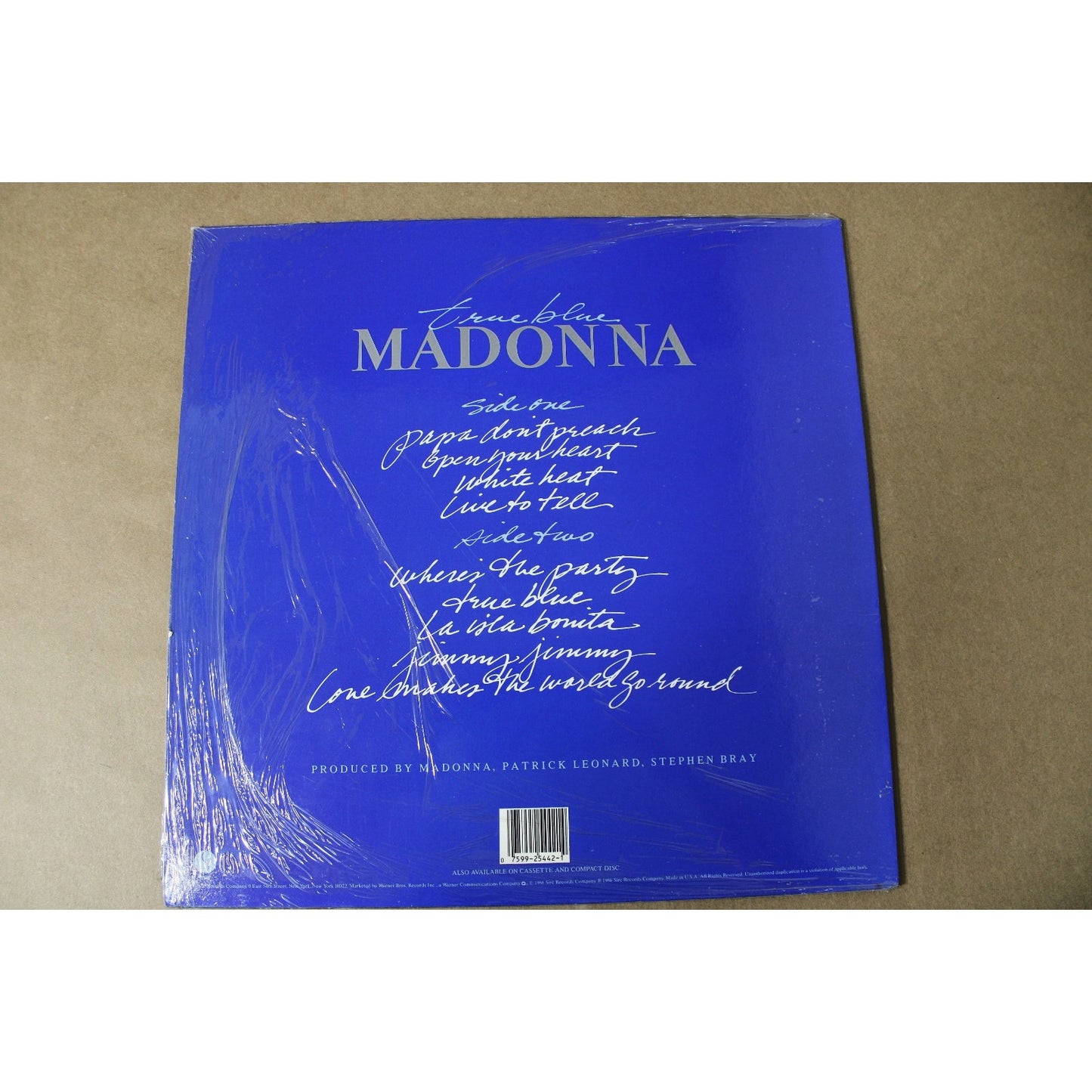 Madonna 1986 Sire Album "True Blue" Includes Poster, Lyric Sleeve NM