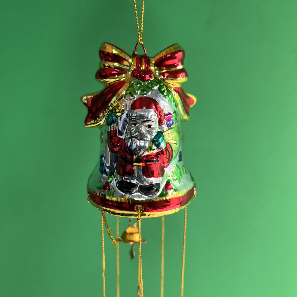 Vintage Avon Christmas Porcelain Shimmering Bell Santa Wind Chime 1998