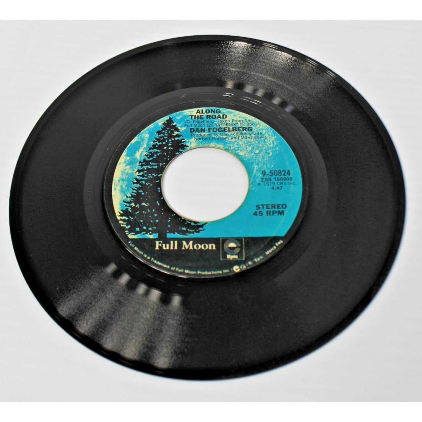Dan Fogelberg- Two 7" 45 RPMs- Hearts & Crafts, Make Love Stay, Longer- NM!