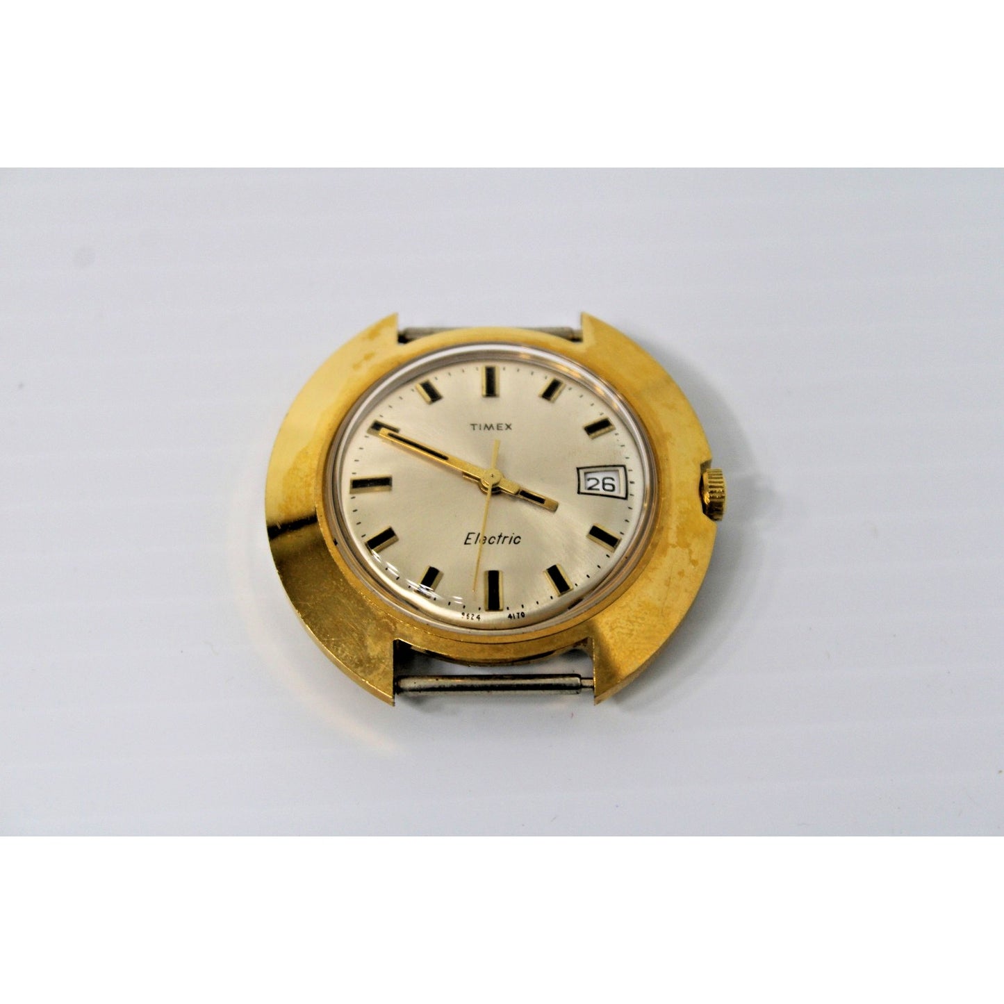 Rare Vintage 1966 Timex Electric Gold Tone "UFO" Watch, M85 Cushion Case, Date