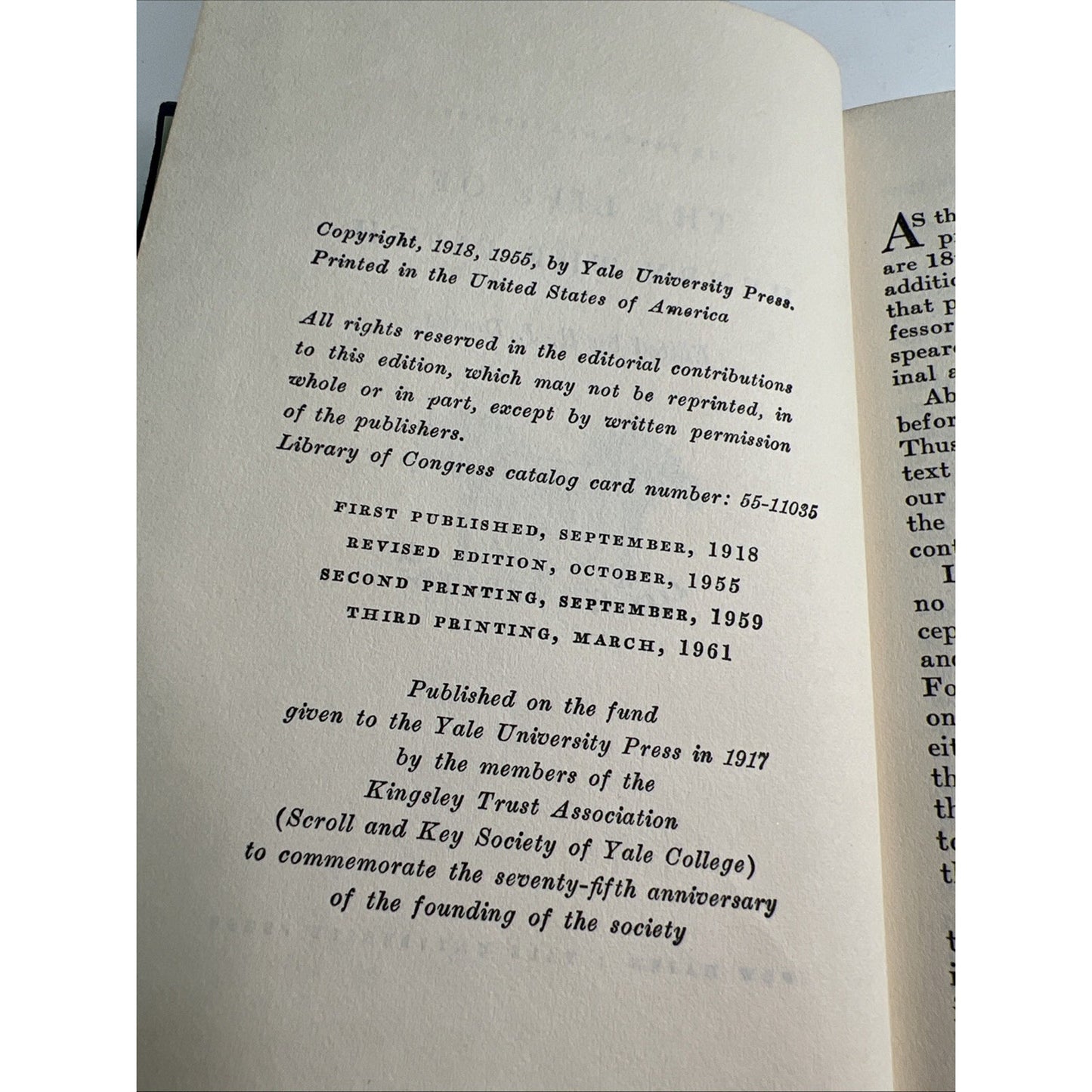 The Yale Shakespeare Hardcover THE LIFE OF HENRY THE FIFTH 1961 3rd Printing