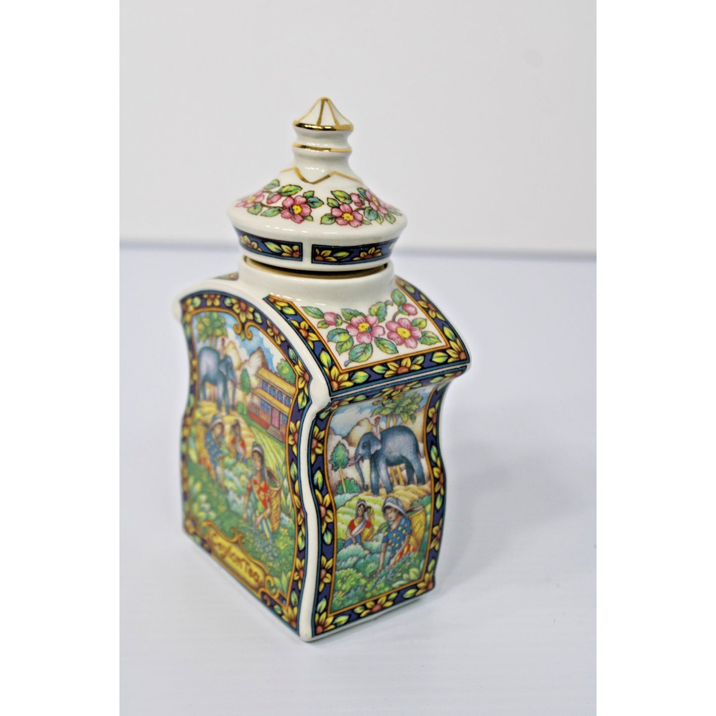 Vintage James Sadler Staffordshire England Ceylon Tea Caddy Box w/ Lid Porcelain