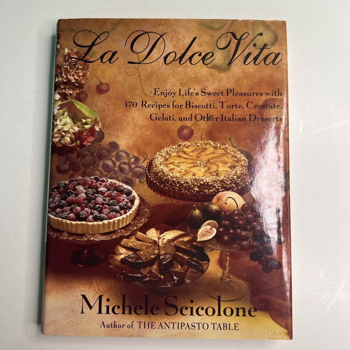 La Dolce Vita 1993 Hardcover Michele Scicolone Dust Jacket Cookbook Ex-Library
