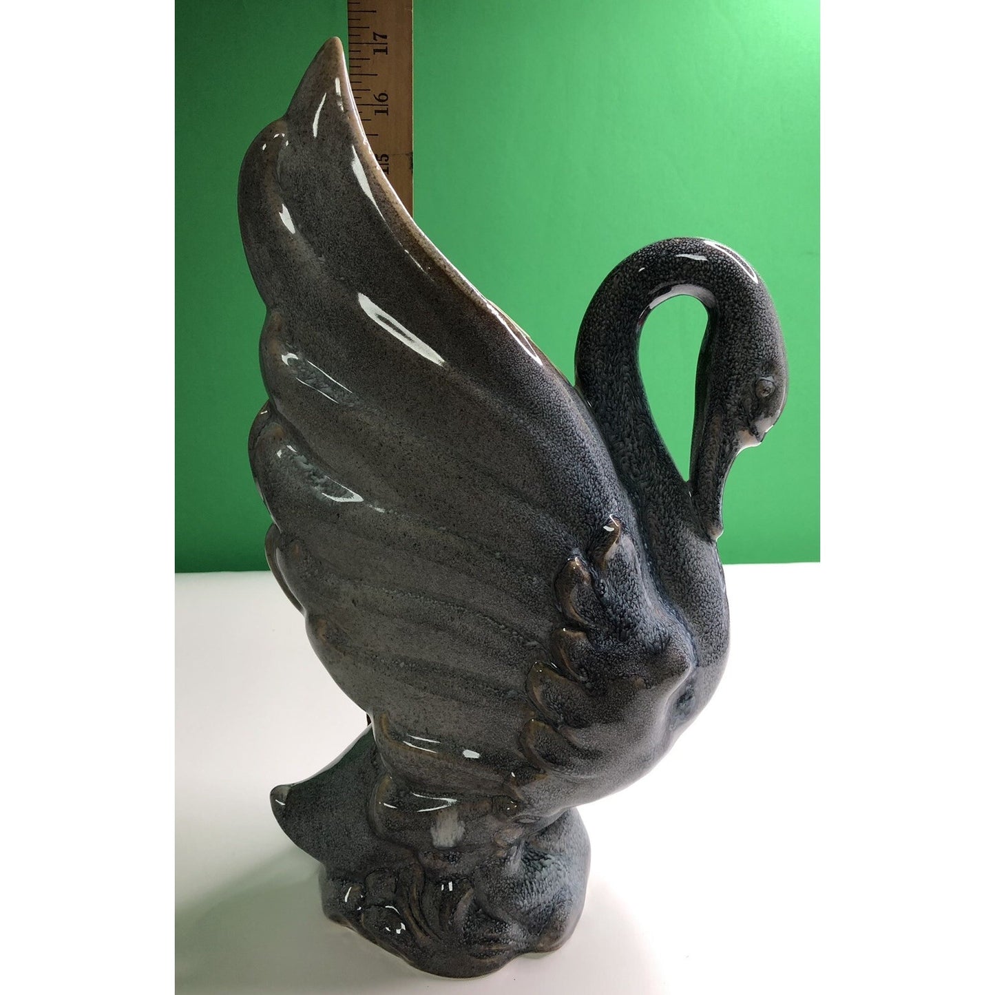 Haegar Royal Hickman SWAN VASE #492 USA Gorgeous Glaze Blue & Brown Hues 17”