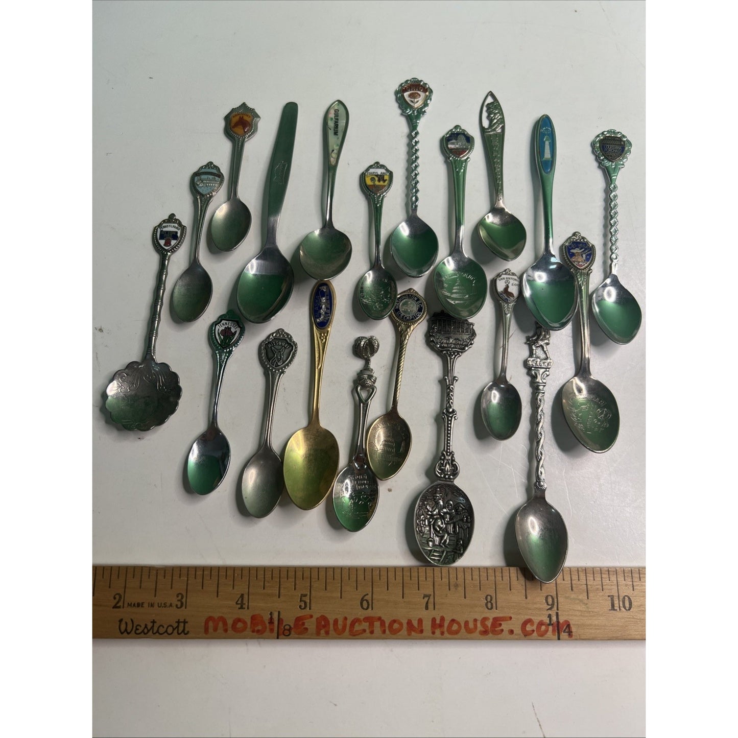 Assorted Souvenir Collectible 20 Spoon Lot Silver Metal US Travel Theme