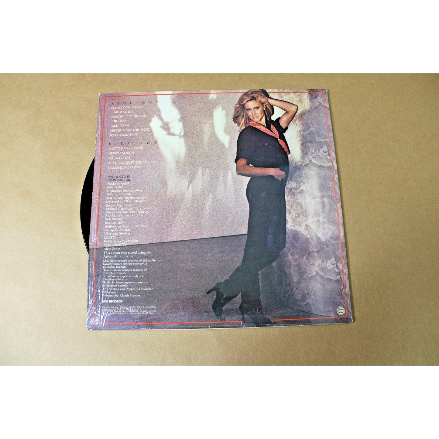 Lot of 2 Albums, Olivia Newton-John Totally Hot & Soul Kiss