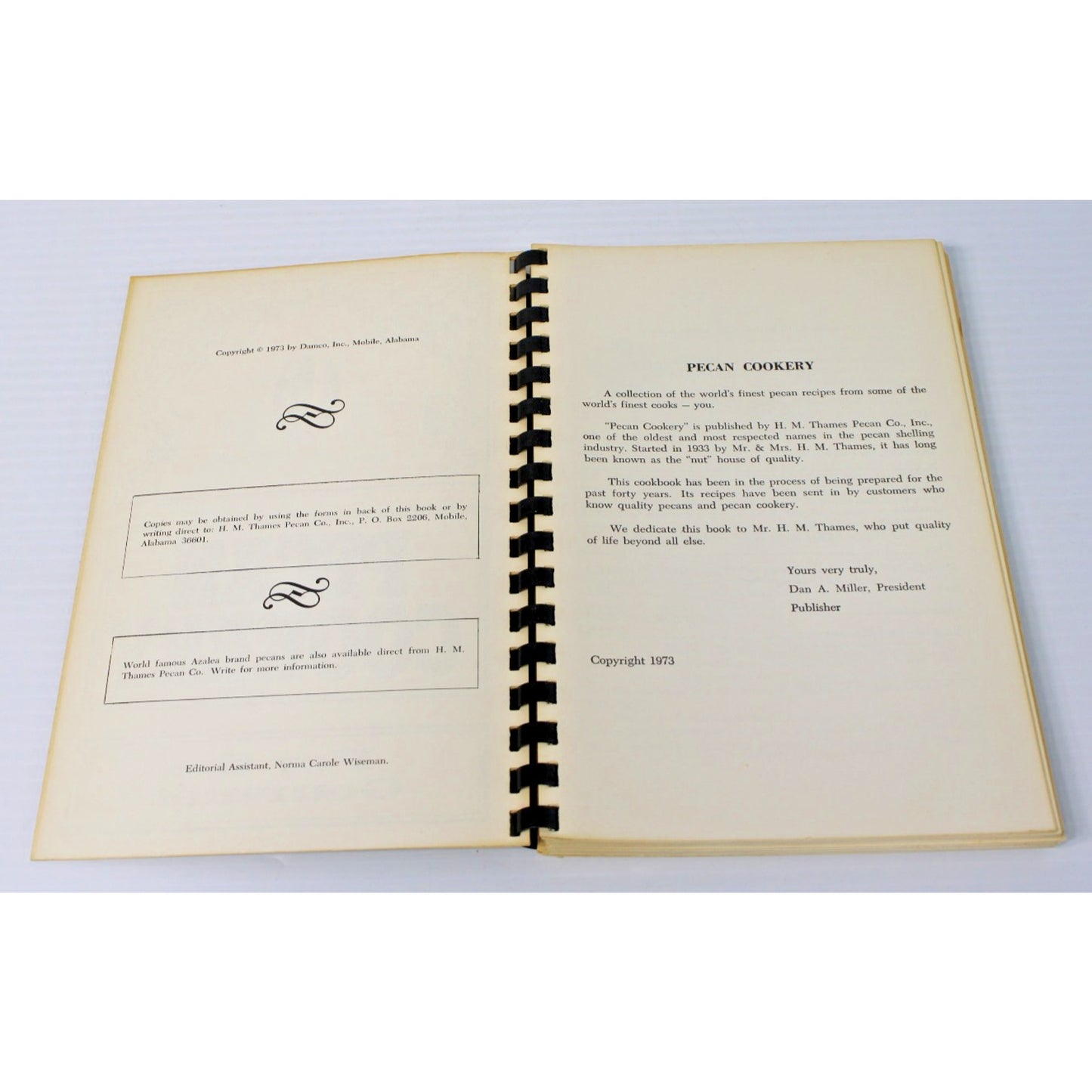 VTG. Pecan Cookery For The Gourmet H. M. Thames Azalea Pecan Co. Mobile, AL 1973