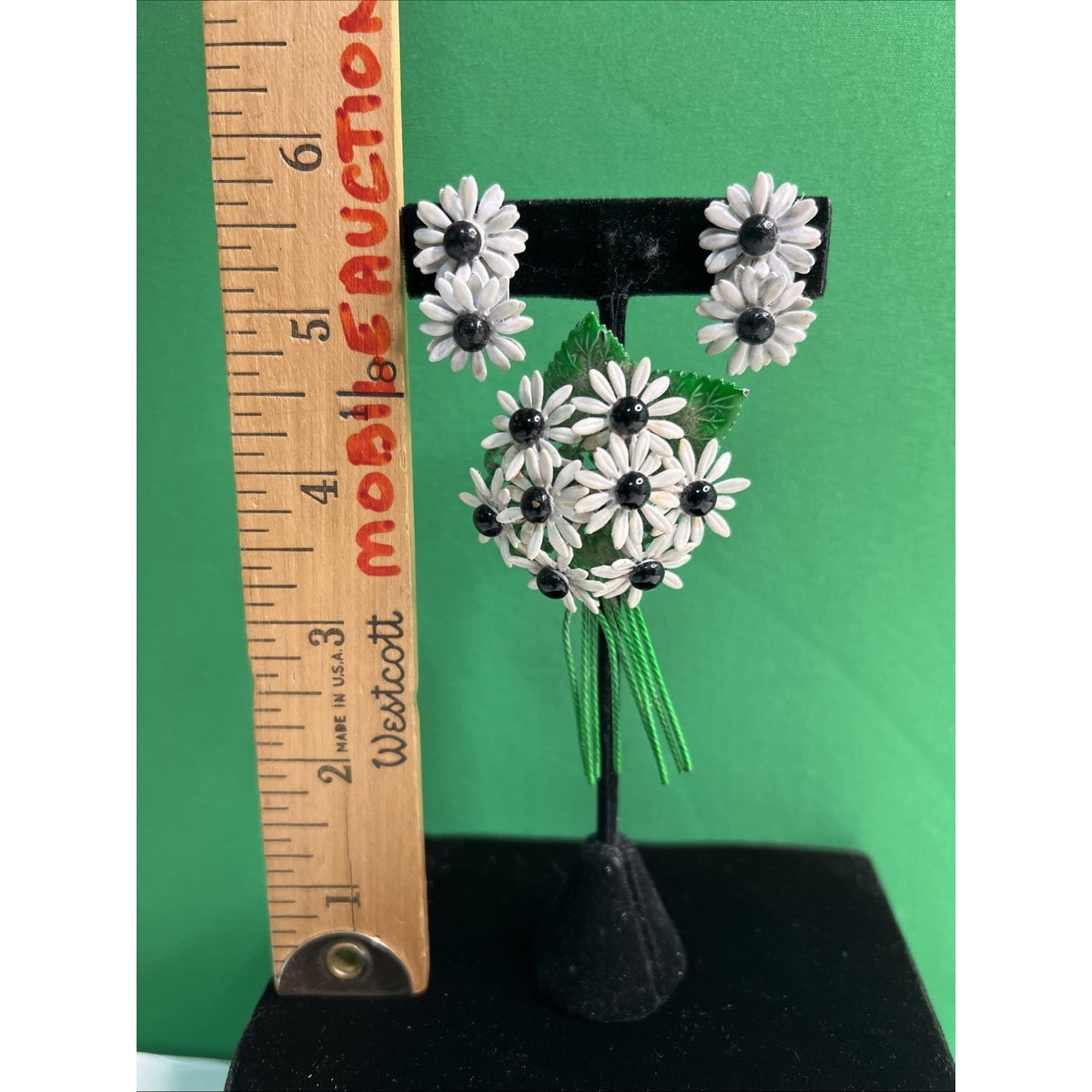 Mid-Century MCM Enamel Daisy Flower Brooch Pin & Clip Earrings Set Vintage