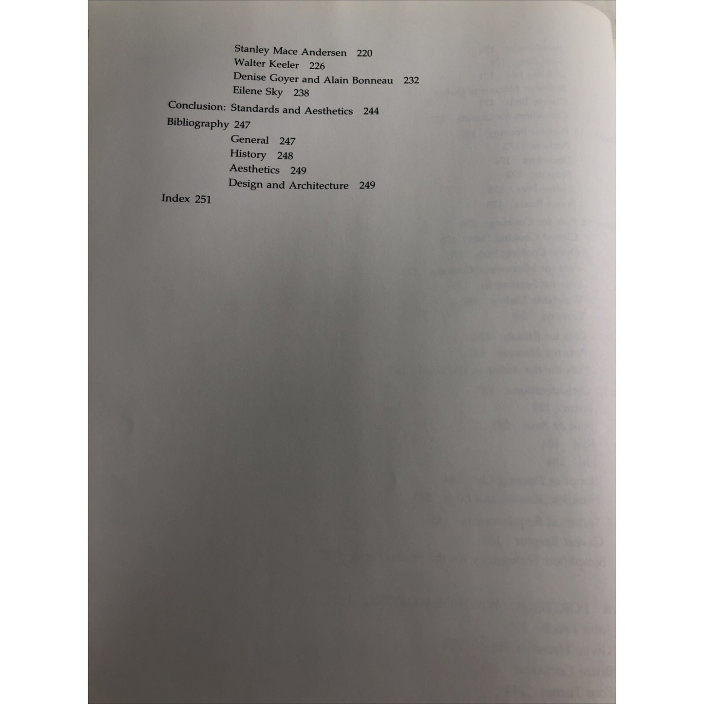 Functional Pottery: Form and Aesthetic in Pots of Purpose By Robin Hopper (1986)
