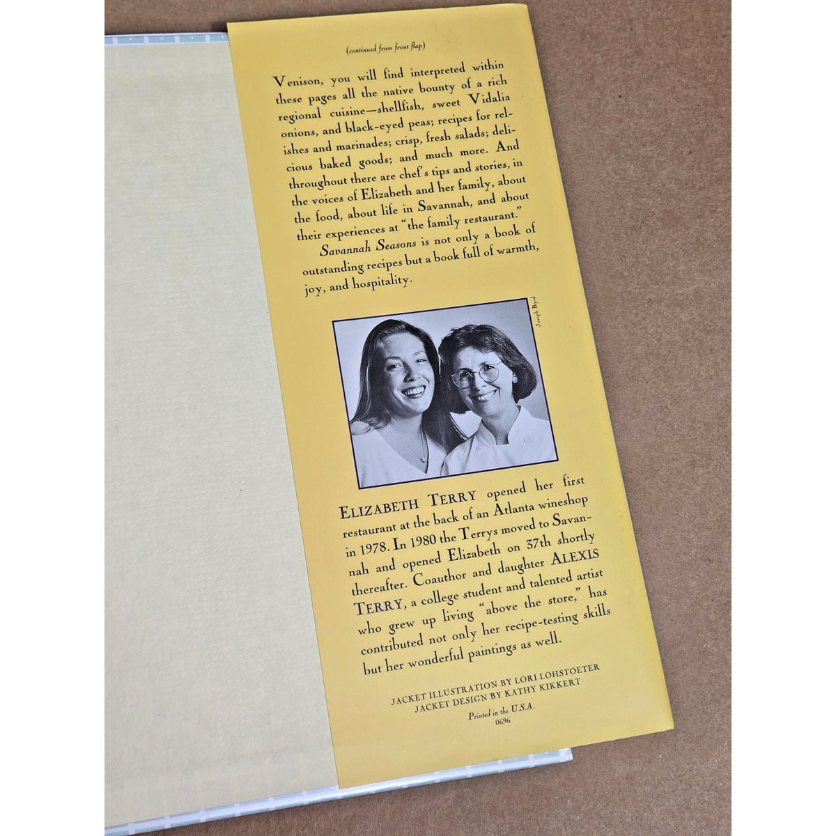 Savannah Seasons Cookbook Elizabeth Terry 1st Ed Southern Recipes Savannah GA