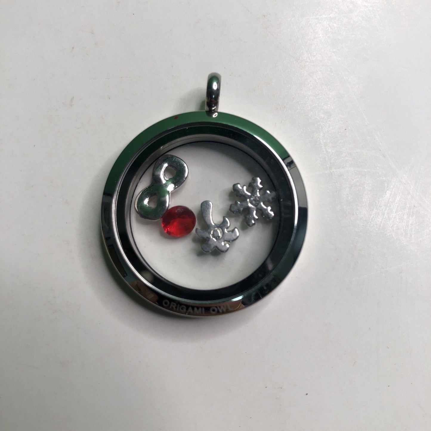 Origami Owl LK1013 Large Silver Hinge Locket w/Swarovski Crystals + 4 Charms
