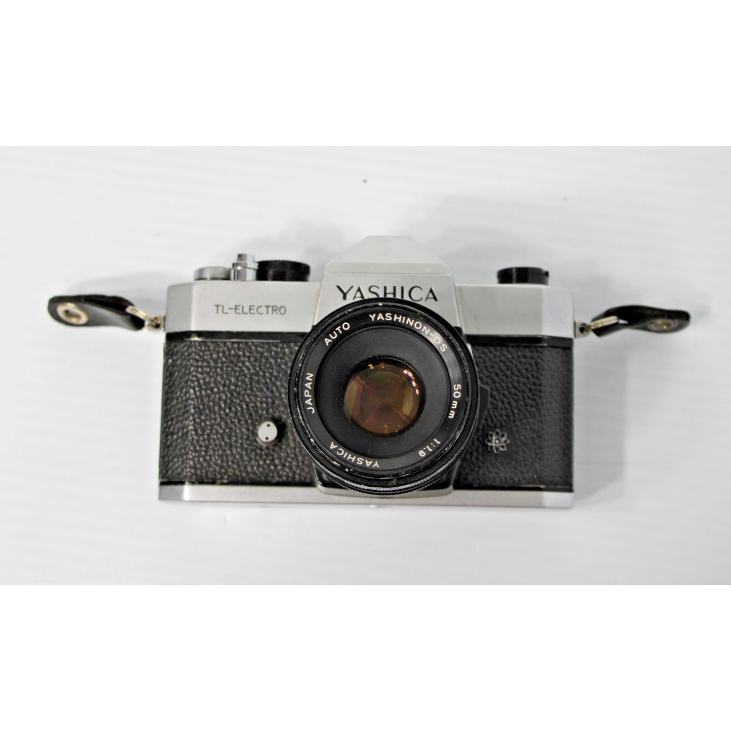 Vintage Yashica TL Electro 35mm SLR Film Camera with 50mm 1:1.9 Lens