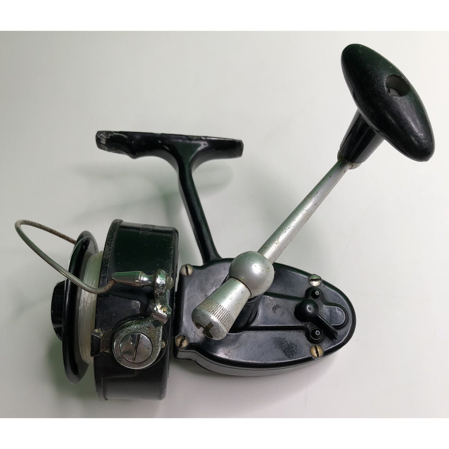 Vintage GARCIA MITCHELL 302 SALT WATER REEL Fishing Tackle Casting Lure