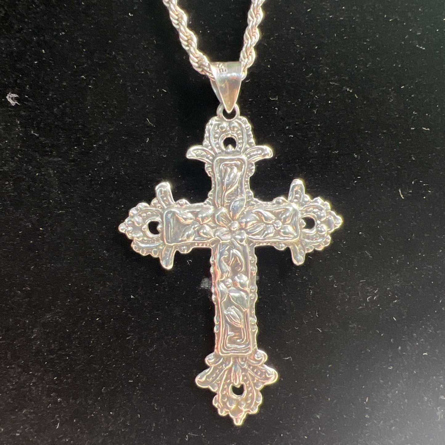 Vintage Sterling Rope Chain With Large Floral Cross Pendant