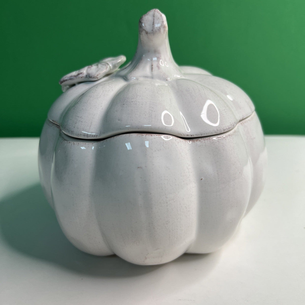 Pier 1 Hand Painted Dolomite Ceramic White Pumpkin Candy Dish W/Lid Distressed