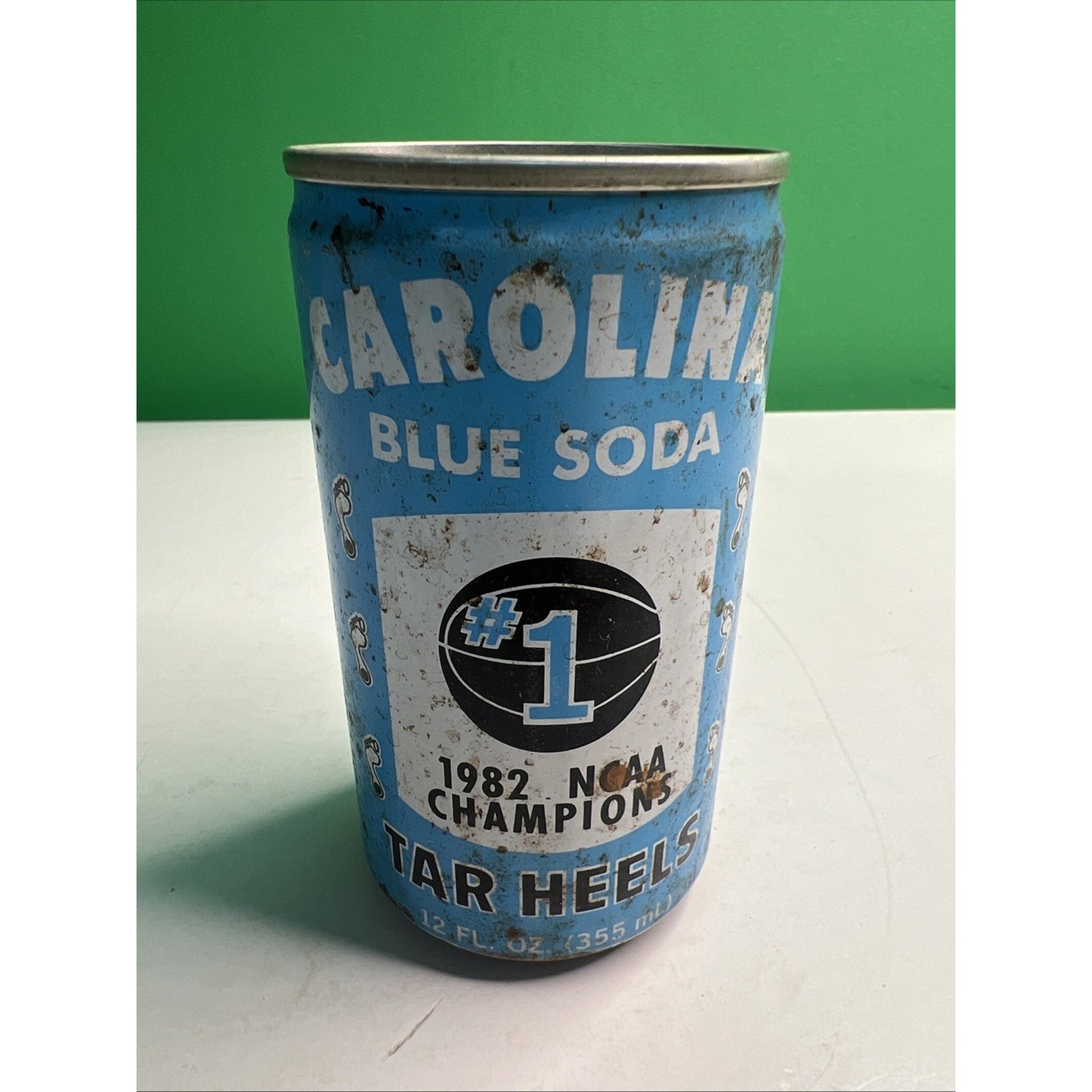 Carolina Blue Soda 1982 Tar Heels NCAA Champions Empty Can Michael Jordan