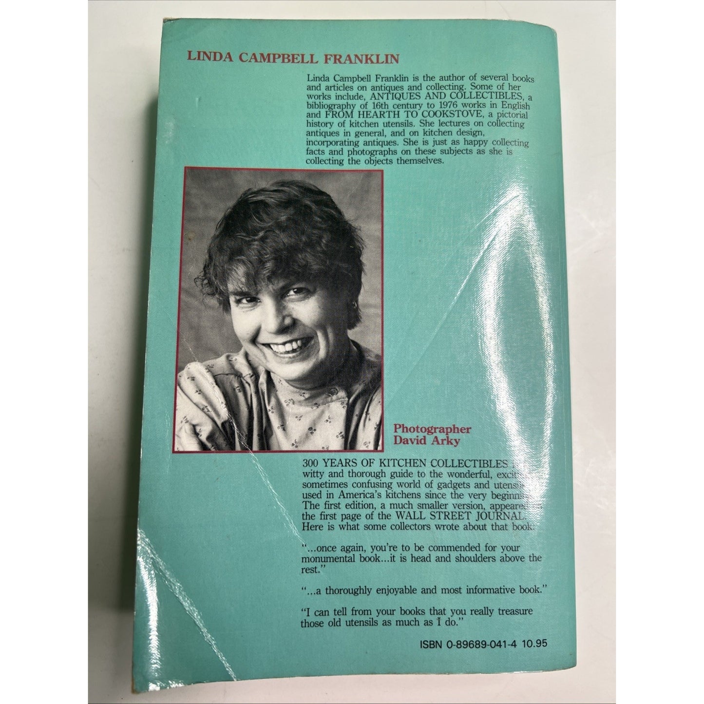 300 Years of Kitchen Collectibles by Linda Campbell Franklin 1984 PB 577 pages
