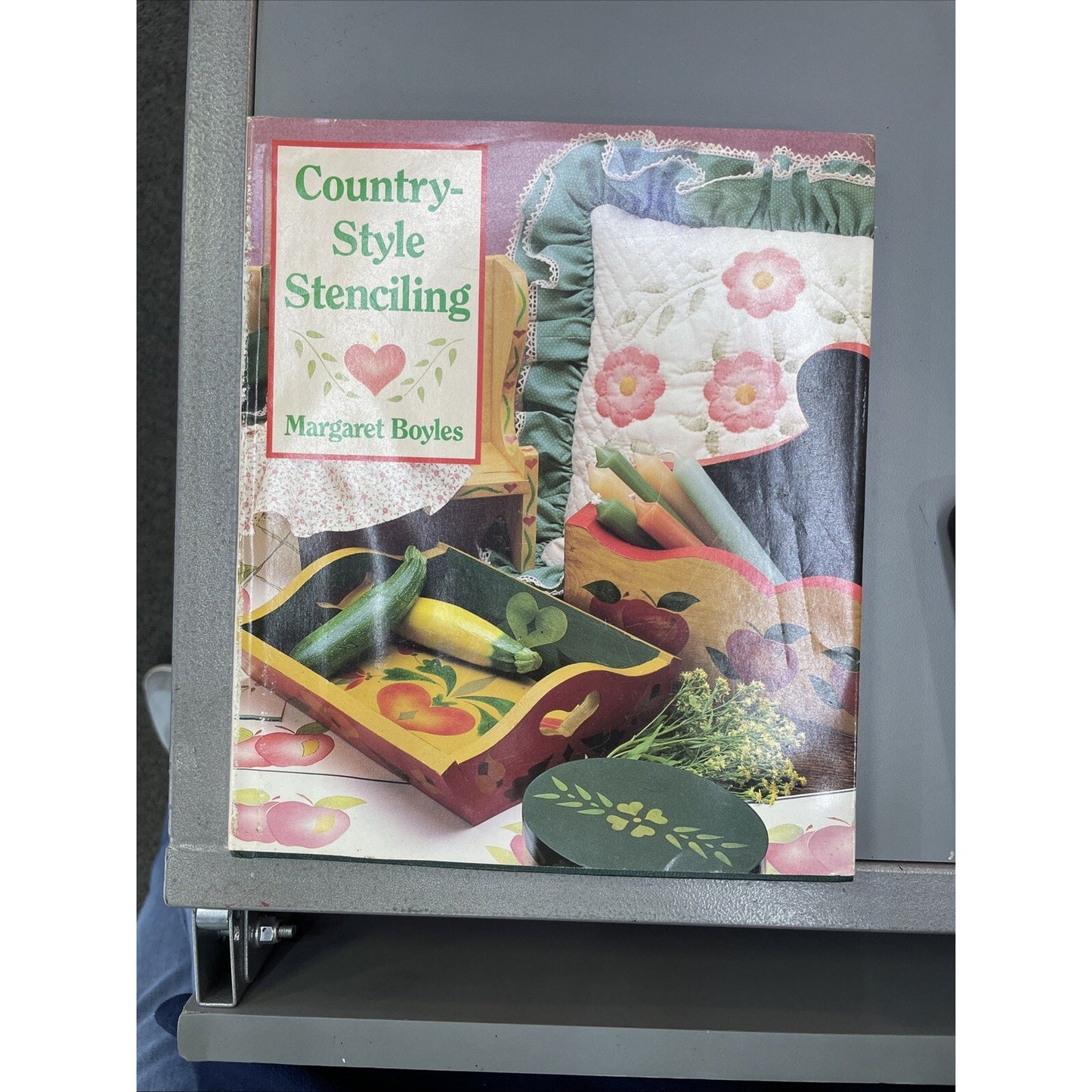 Country-Style Stenciling by Margaret Boyles 1991 Hardcover Dust Jacket