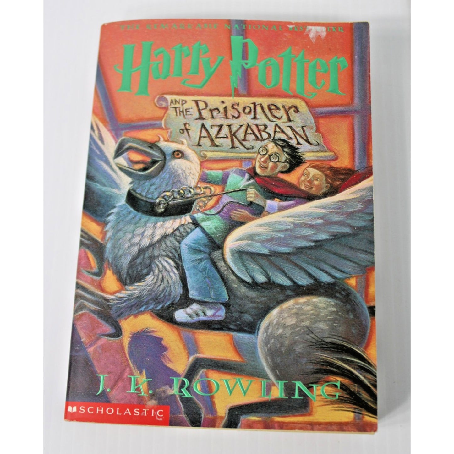 Harry Potter & The Prisoner of Azkaban- Rowling, 2001 Paperback + Bonus Magazine