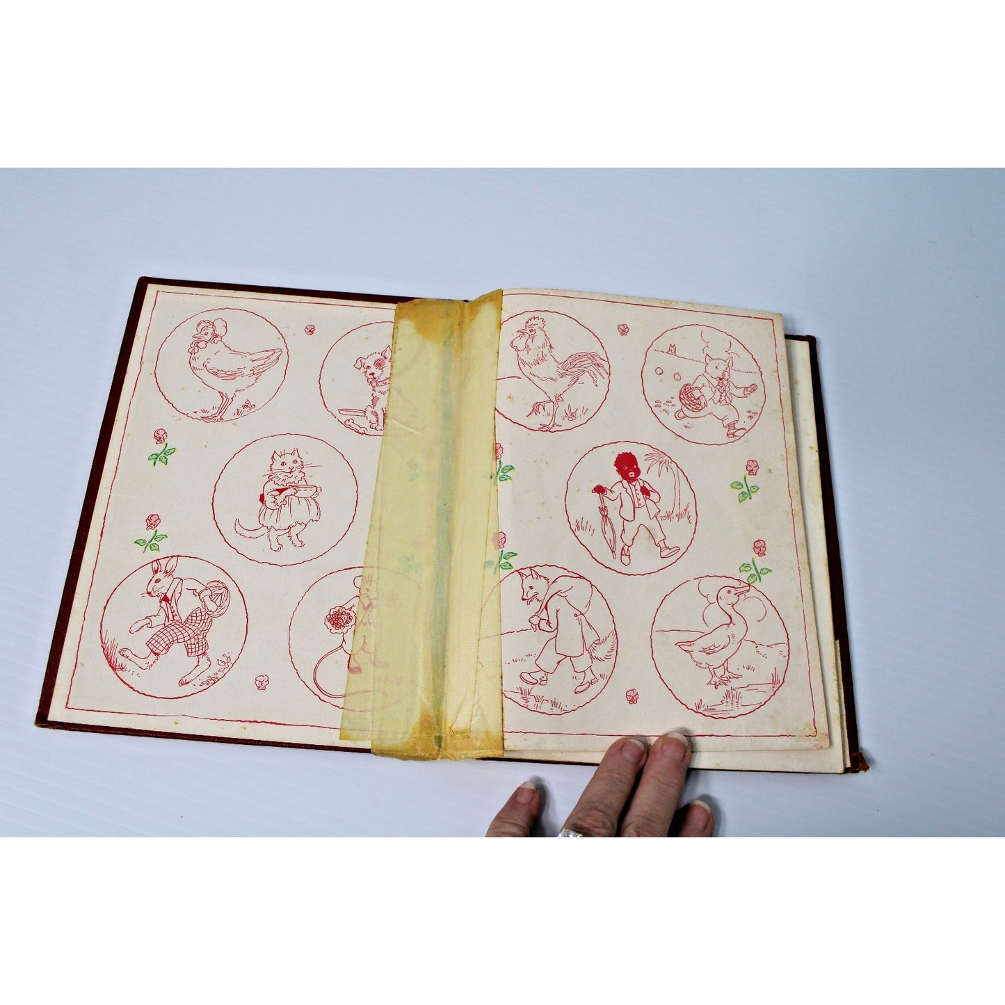 The Tale of Peter Rabbit- by Beatrix Potter Hardcover 1955 Color Illustrations
