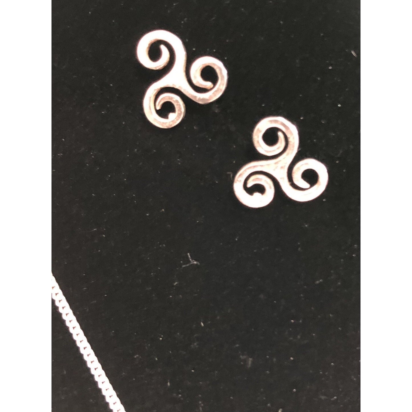 Vintage Sterling Silver Celtic TRISKELION Charm 18" Necklace Pendant Earring Set