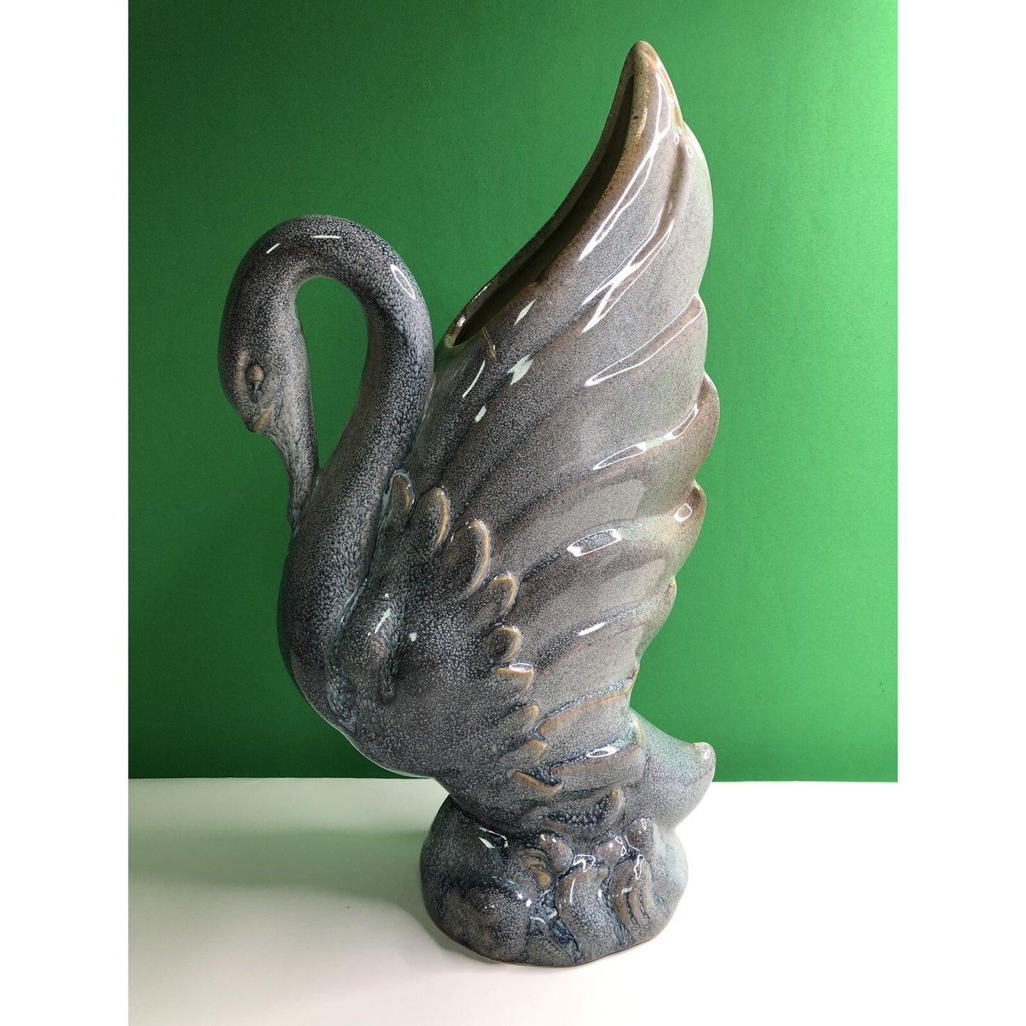 Haegar Royal Hickman SWAN VASE #492 USA Gorgeous Glaze Blue & Brown Hues 17”