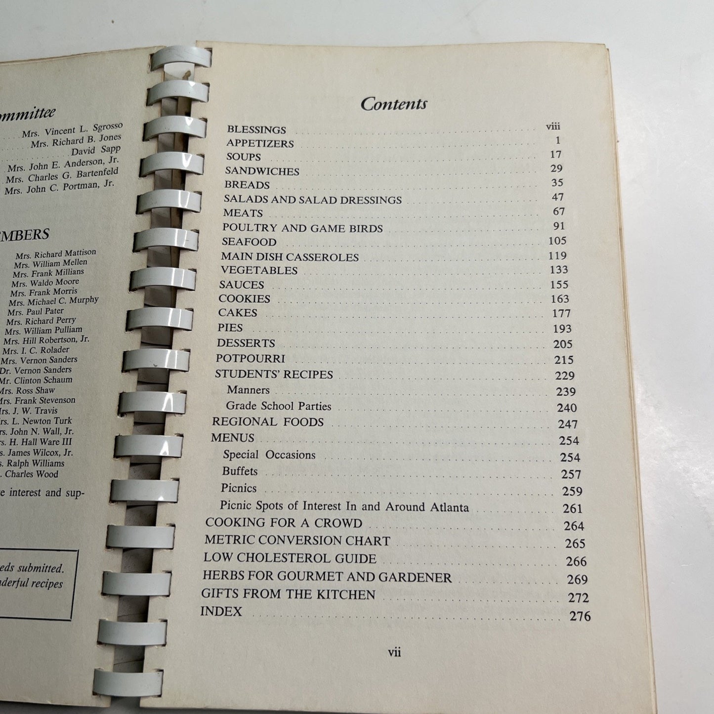 The Lovett School Mothers Club Cookbook COOK AND LOVE IT Atlanta Georgia 1980 PB
