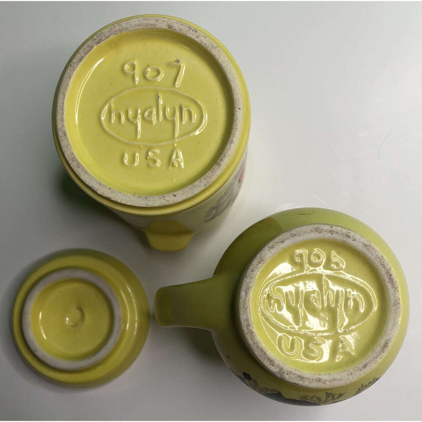 MCM HYALYN USA POTTERY Pair SUGAR With LID #907 & CREAMER #906 Fruits & Berries